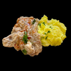 СВИНСКО ДЪРПАНО С КАРТОФЕНО ПЮРЕ